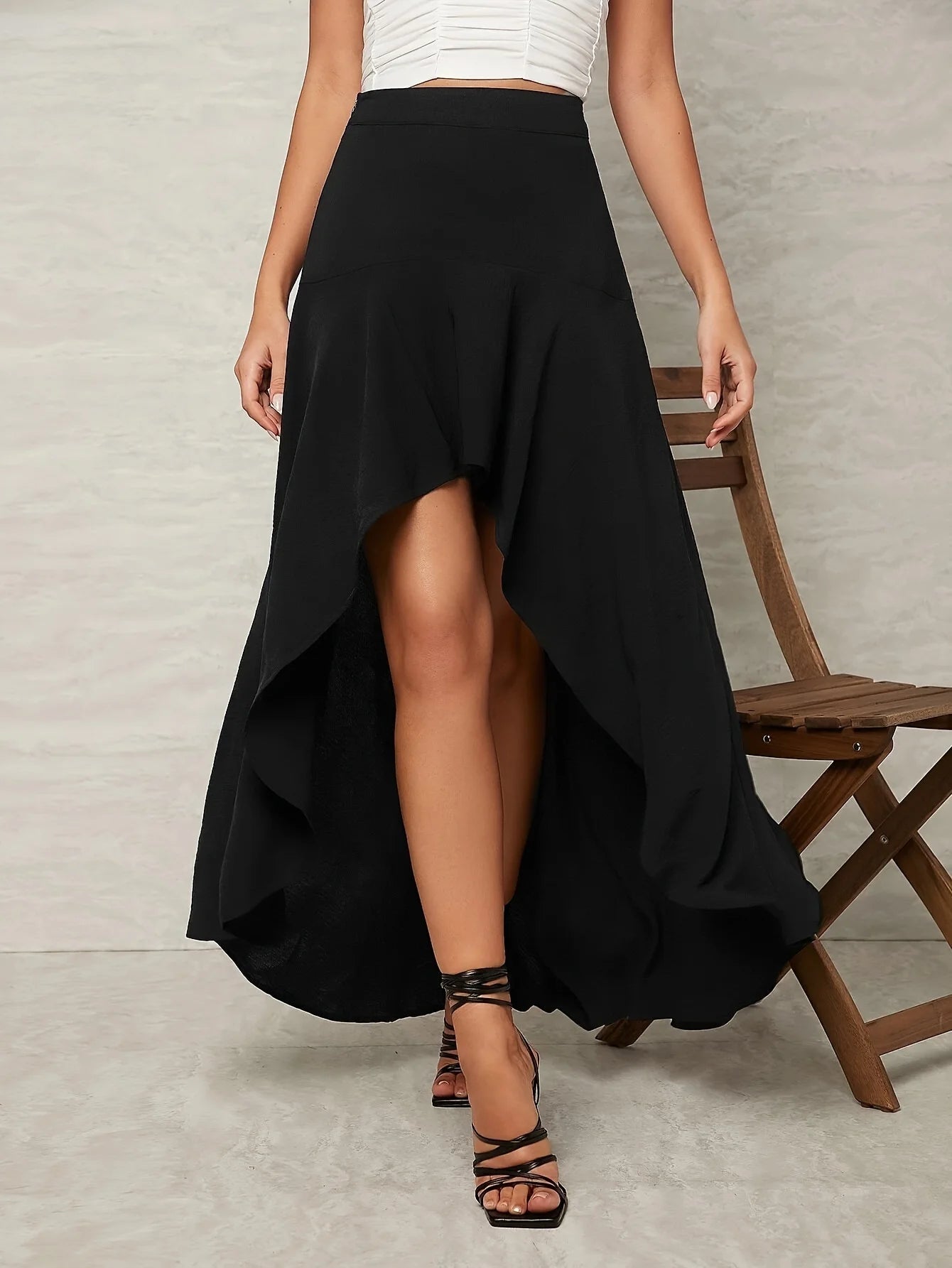 Fashionable Ruffle Edge Hanging Dress